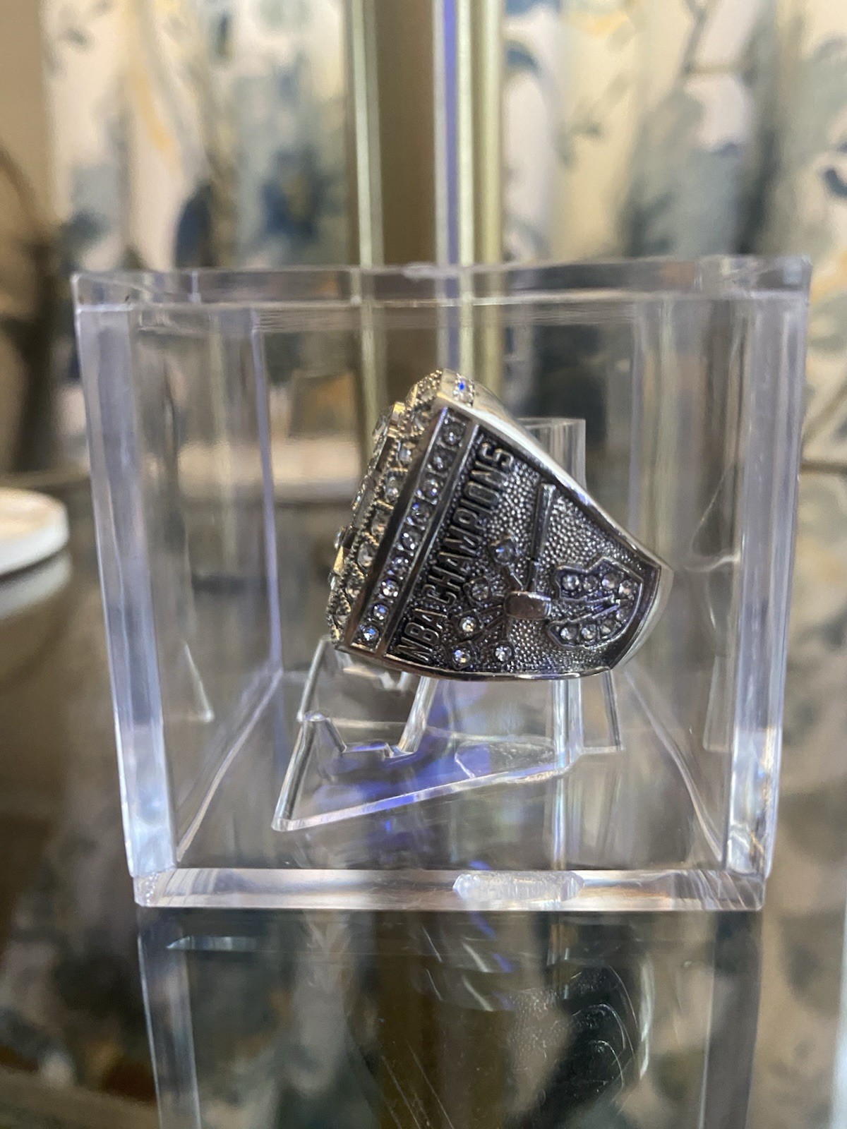 Tim Duncan 2014 San Antonio Spurs Championship Ring With Showcase Cube
