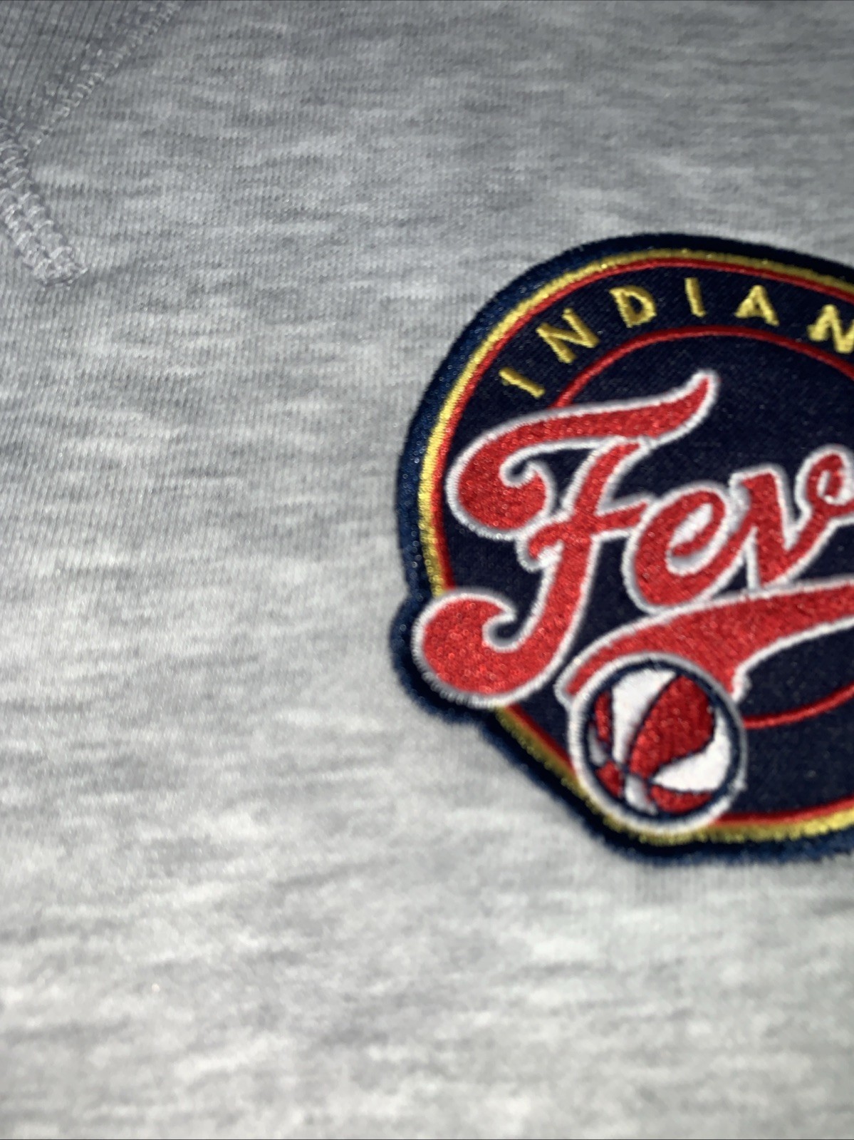 WNBA Indiana Fever Grey Mens large Sweatshirt NWT By Ultra Game And WNBA Mens L