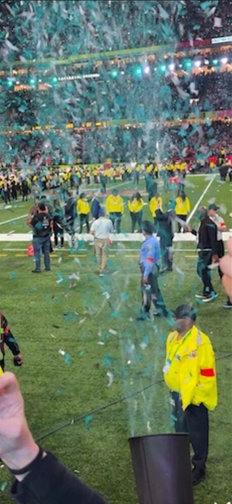 Super Bowl LIX EAGLES Confetti Authentic 40+ Pieces