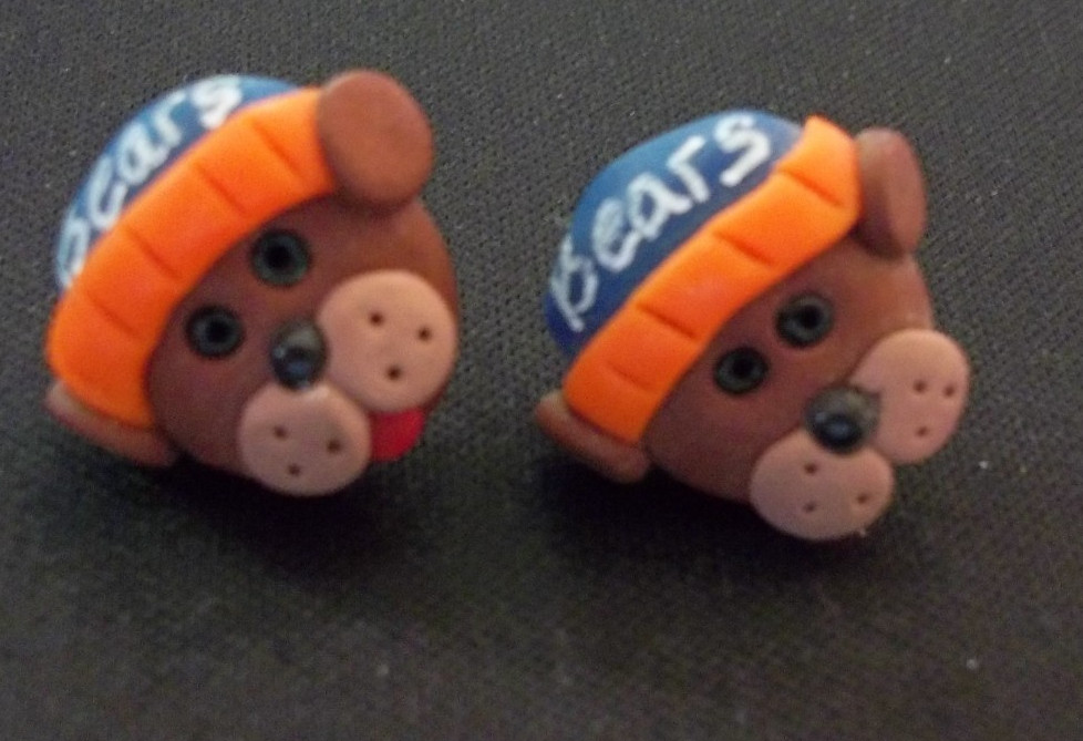 Vintage Chicago Bears Homemade Clay Pierced Earrings Craft Fair 1990’s