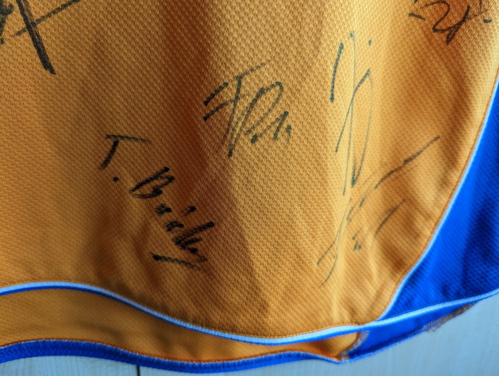 Mitteldeutscher Basketball Club Signed Shirt MBC Event Games Leipzig