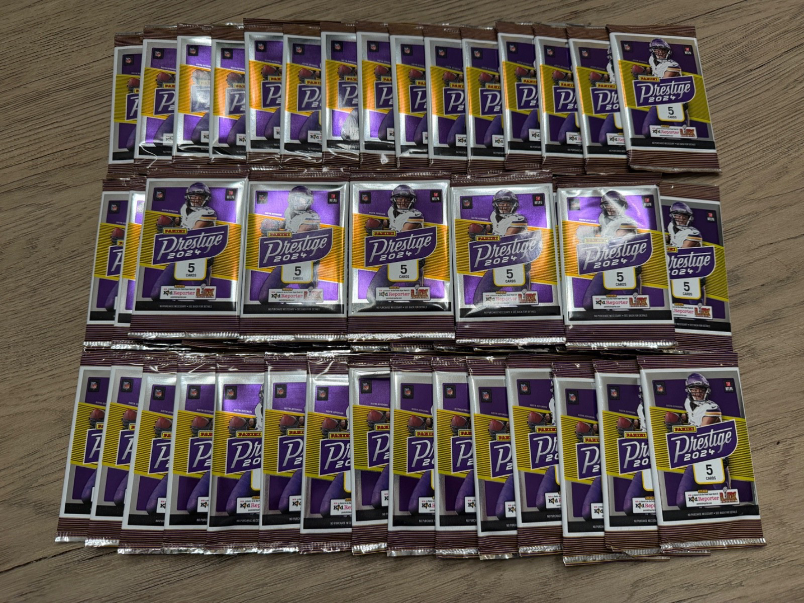 (Lot of 50) 2024 Panini Prestige Football NFL Trading 5 Card Packs – NEW