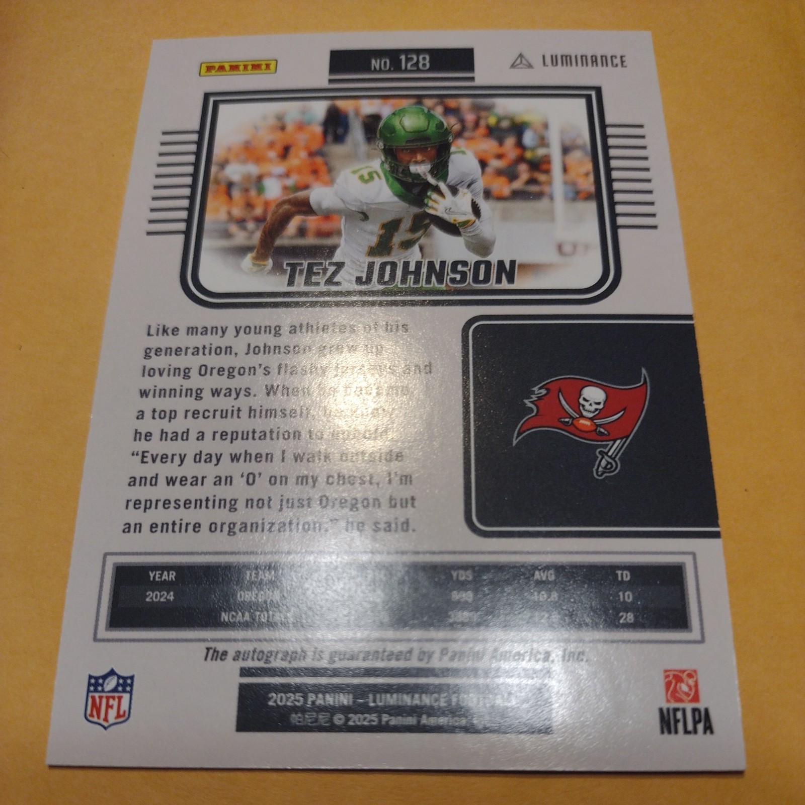 2025 Panini Luminance – Rookies Tez Johnson #128 Autographs /300 (AU, RC) Oregon