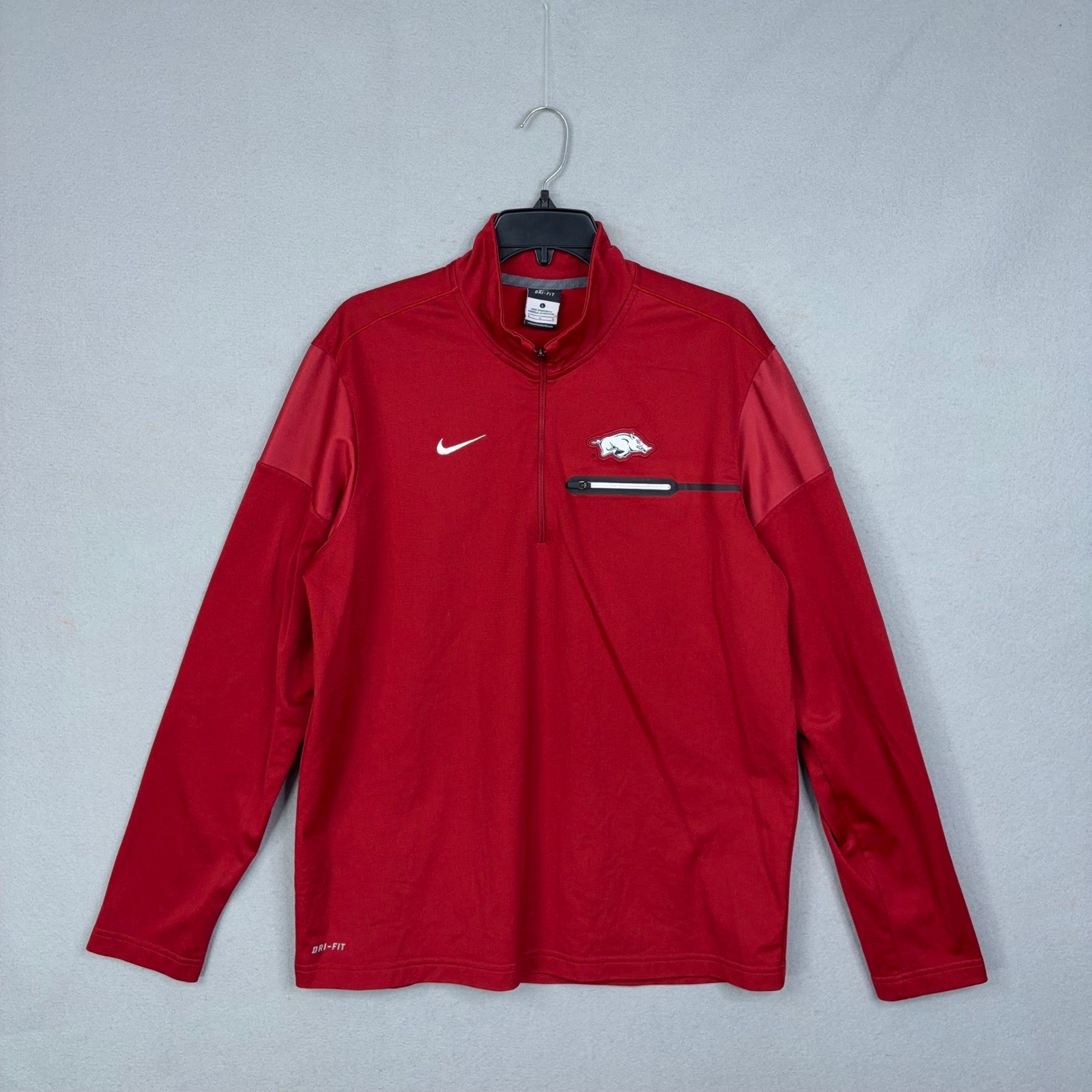 Arkansas Razorbacks Men Large Red Quarter Zip Pullover Gorpcore Athletic Nike
