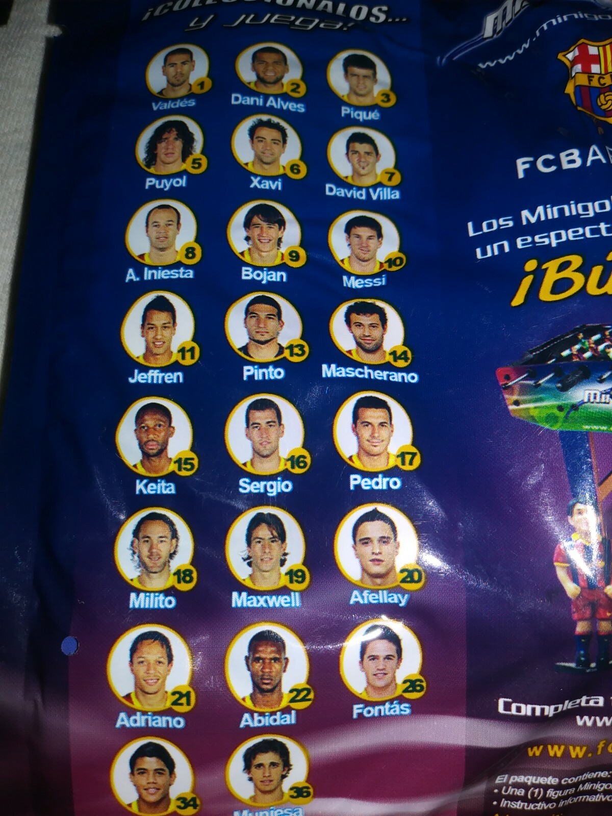 8 Minigoals Soccer Figures FCBarcelona 3.5in 1 Open 7 Sealed Dani Alves