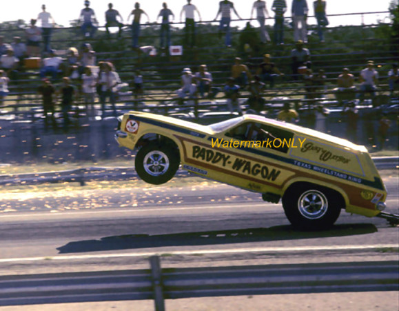 Gary Watson “Paddy Wagon” 1970’s Chevy Vega “Wheelstander” PHOTO! #(16)