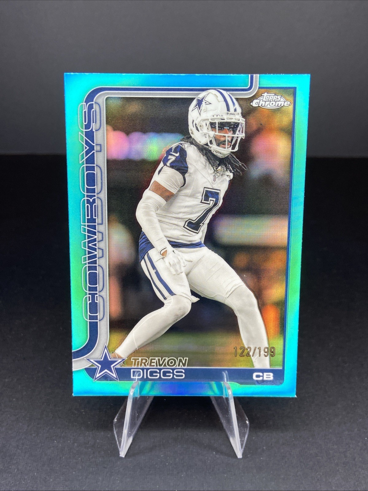 2025 Topps Chrome Football Trevon Diggs Aqua Refractor CB 122/199 Cowboys