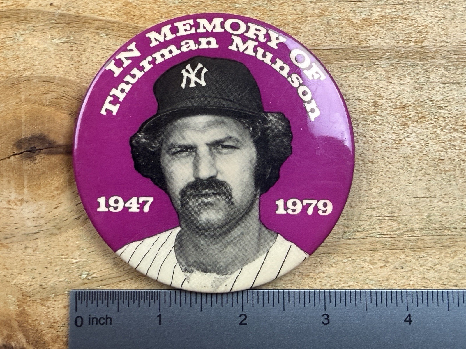 VTG 1979 In Memory of Thurman Munson Memorial Button Pin 3.5″ New York Yankees