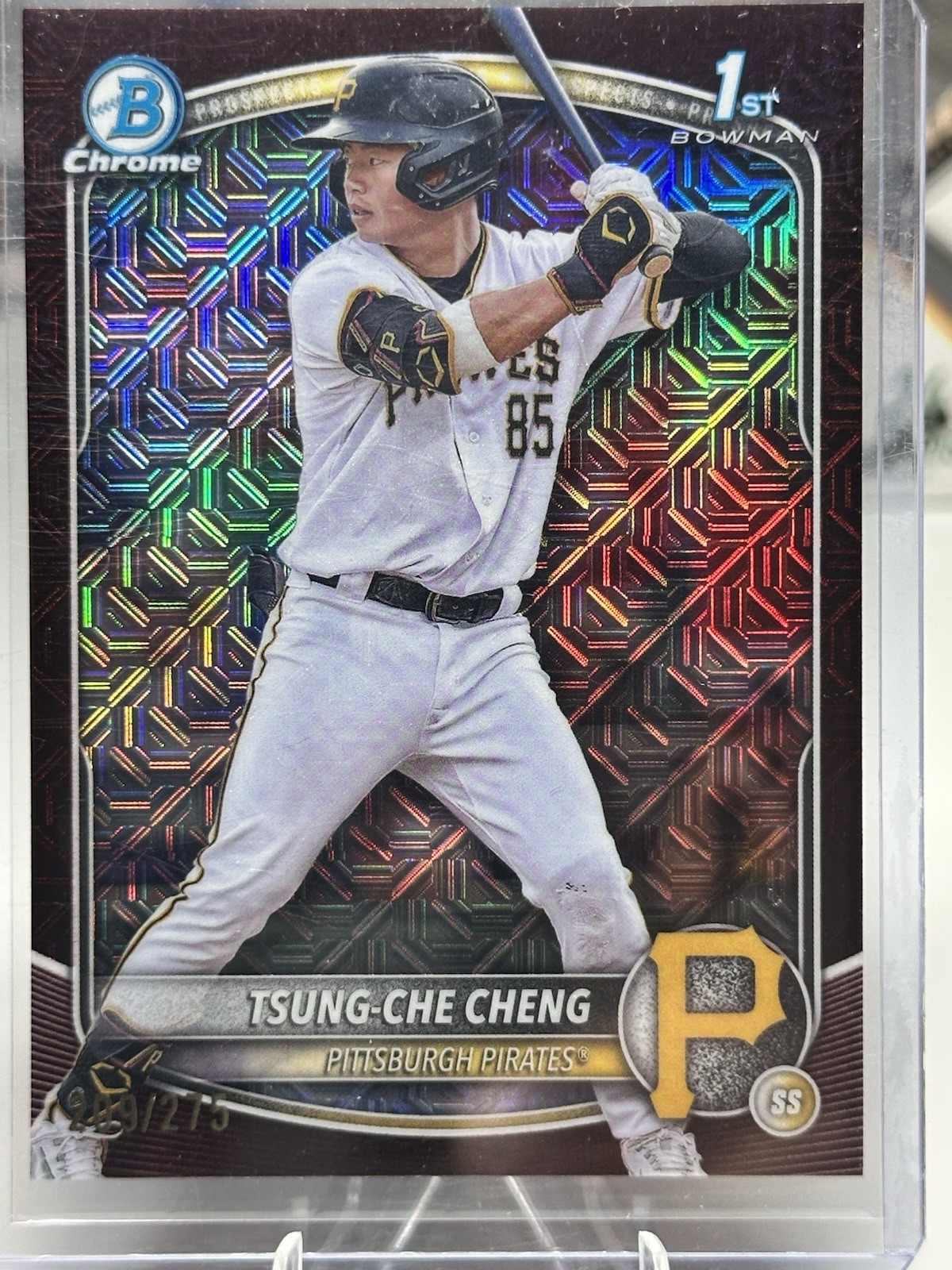 2025 1st BOWMAN CHROME MOJO REFRACTOR BURGANDY /275 TSUNG CHE CHENG Pirates
