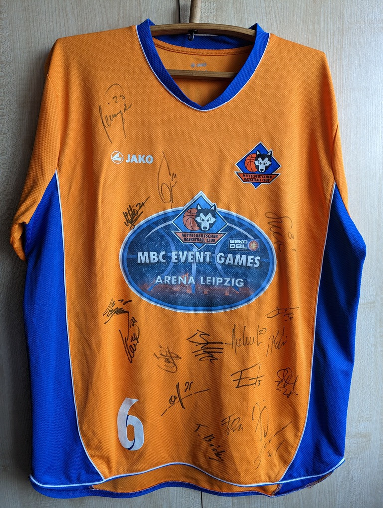 Mitteldeutscher Basketball Club Signed Shirt MBC Event Games Leipzig