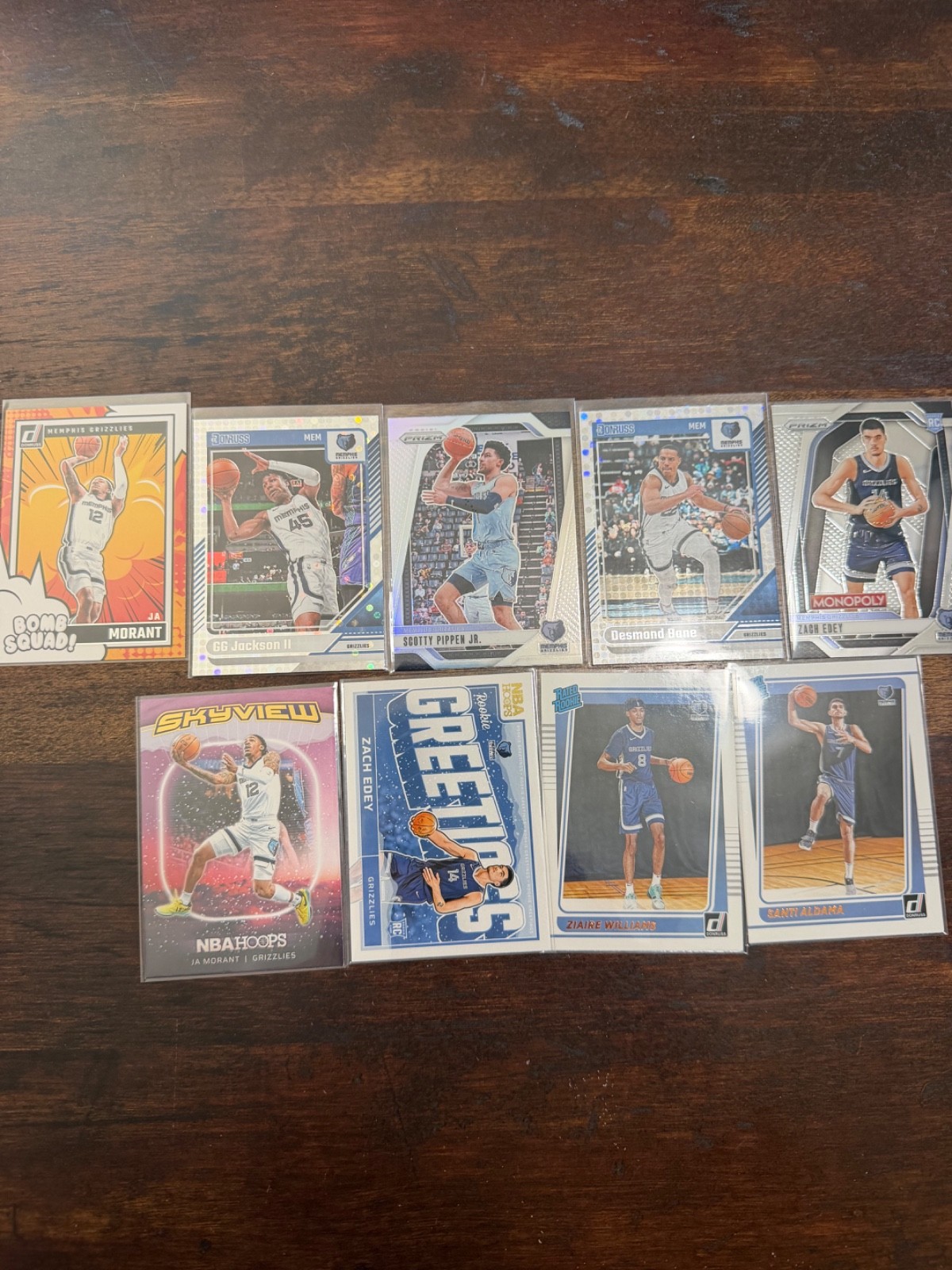 Memphis Grizzlies Basketball Card Lot (29) NBA Cards Mixed Players & Years