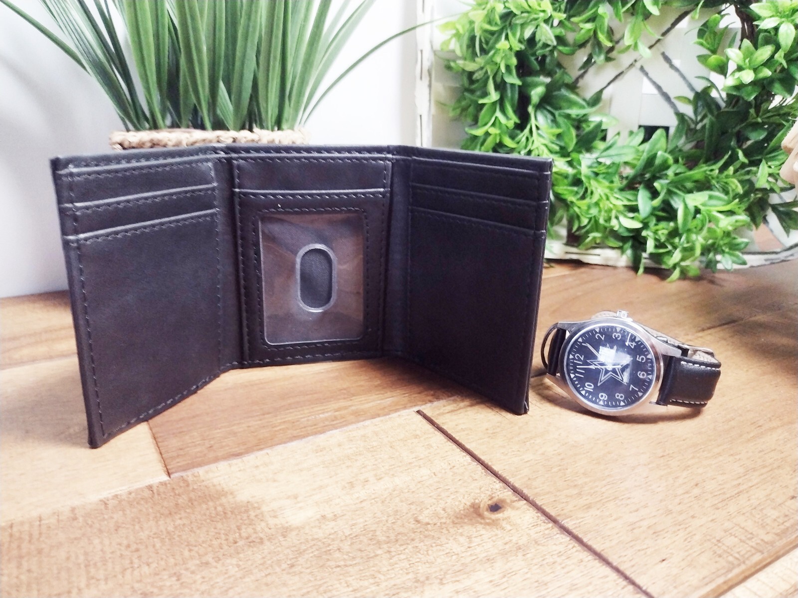 Dallas Cowboys – NFL – Black Watch & Wallet Gift Set – Free Shipping
