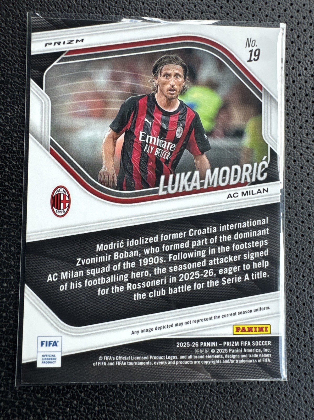 Panini Prizm FIFA Soccer 2025-26 Luka Modrić Prizm #19 AC Milan Croatia