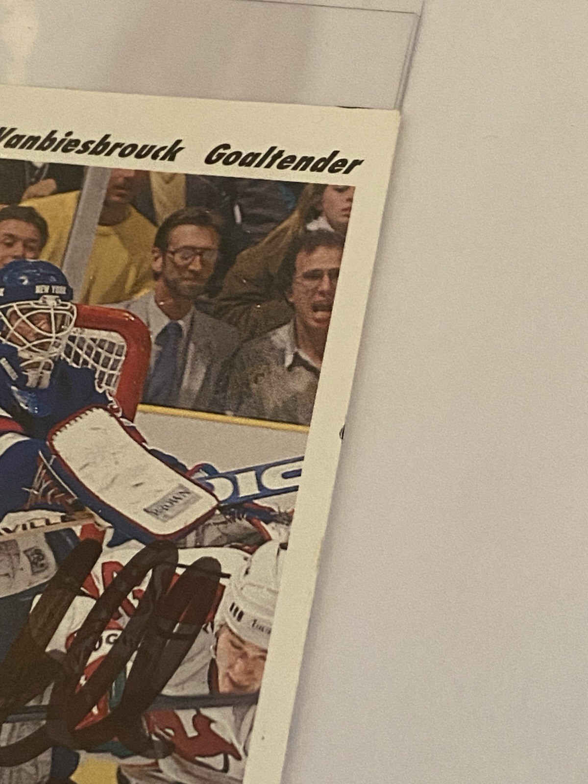1991-92 Upper Deck John Vanbiesbrouck #324 Autographed