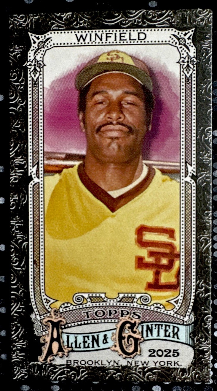 2025 Topps Allen & Ginter – Dave Winfield #151 Mini Black Bordered – Padres