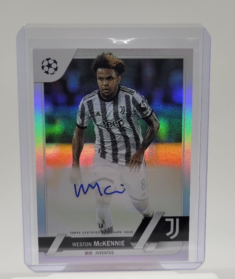 2022-23 Topps UEFA Club Competitions Weston McKennie Auto Juventus USA