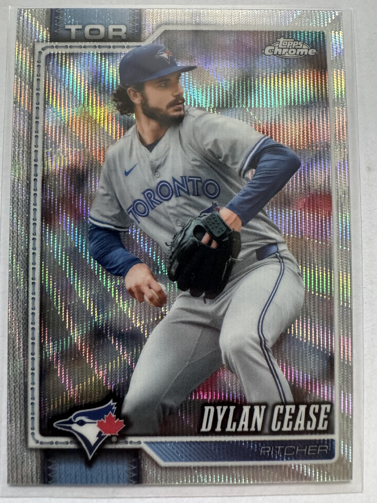 2026 Topps Chrome #208 Dylan Cease Wave Refractors