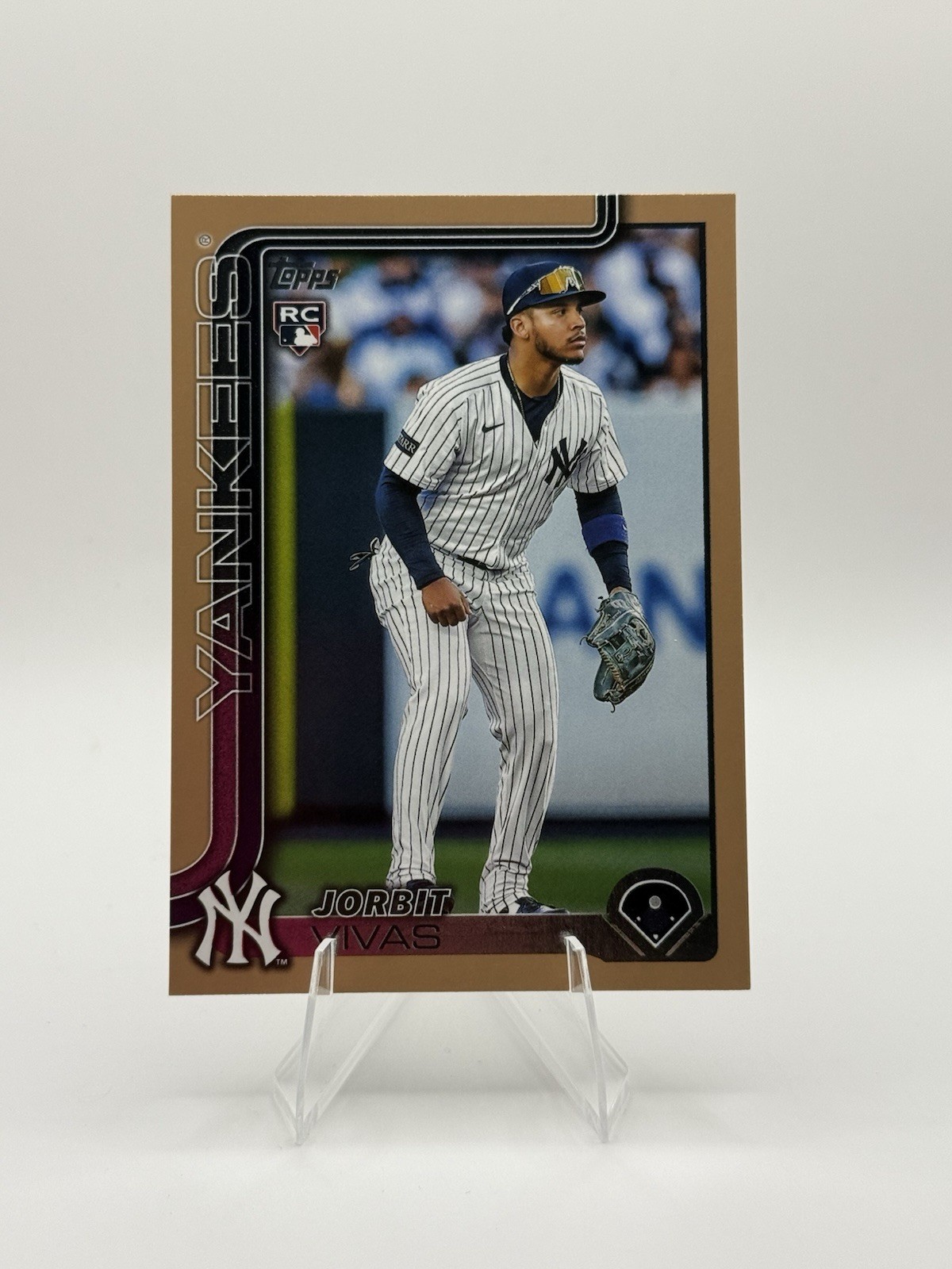 2025 Topps Update Series – Jorbit Vivas #US258 Bronze /2025 (RC)