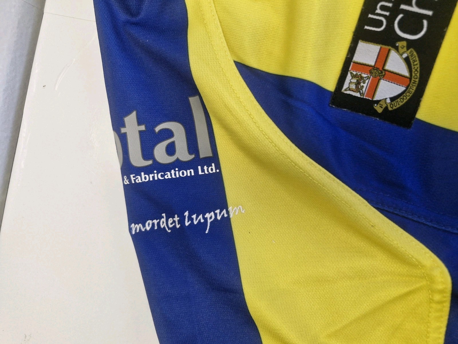 Warrington Wolves Rugby Shirt, Size M, ISC, Very Good Condition