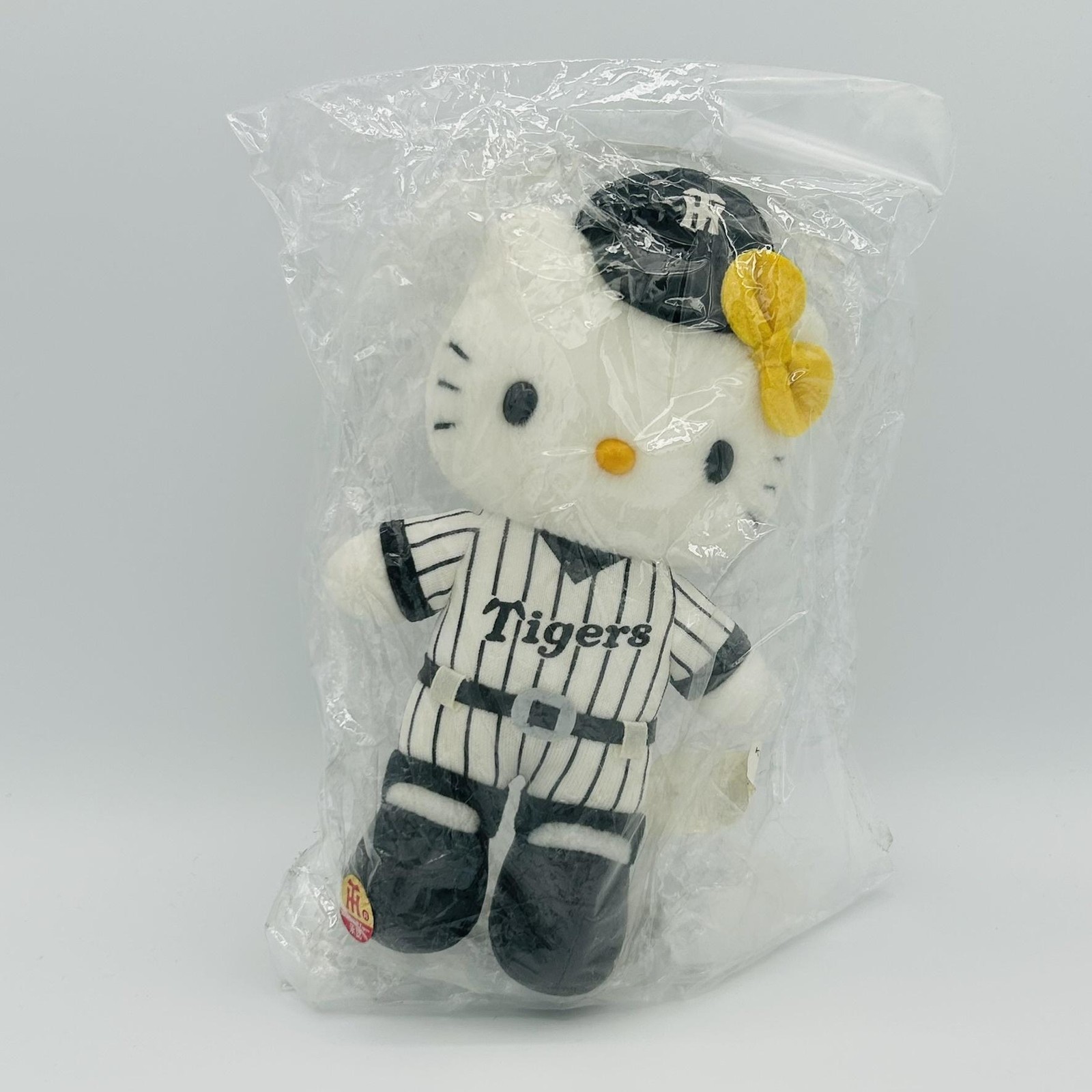 Hanshin Tigers Plush Figure One Size White NPB Baseball Sanrio Hello Kitty