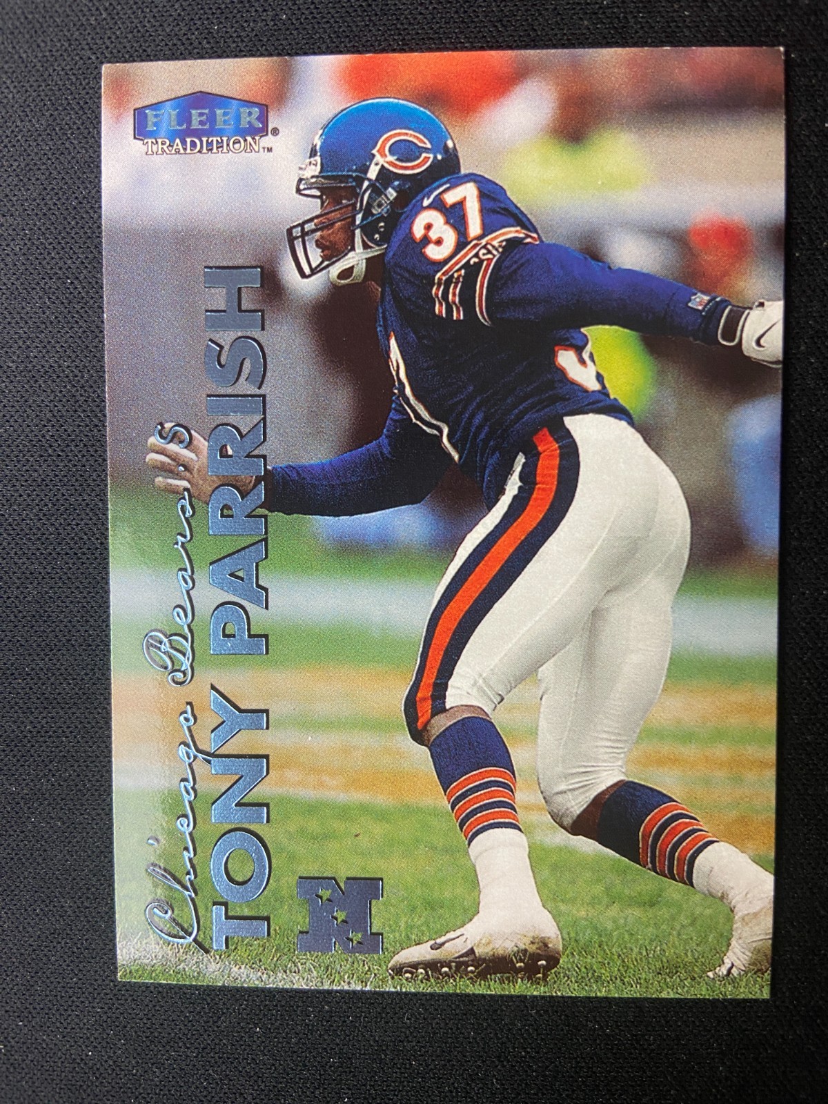 1999 Fleer Tradition – Tony Parrish #197 Chicago Bears