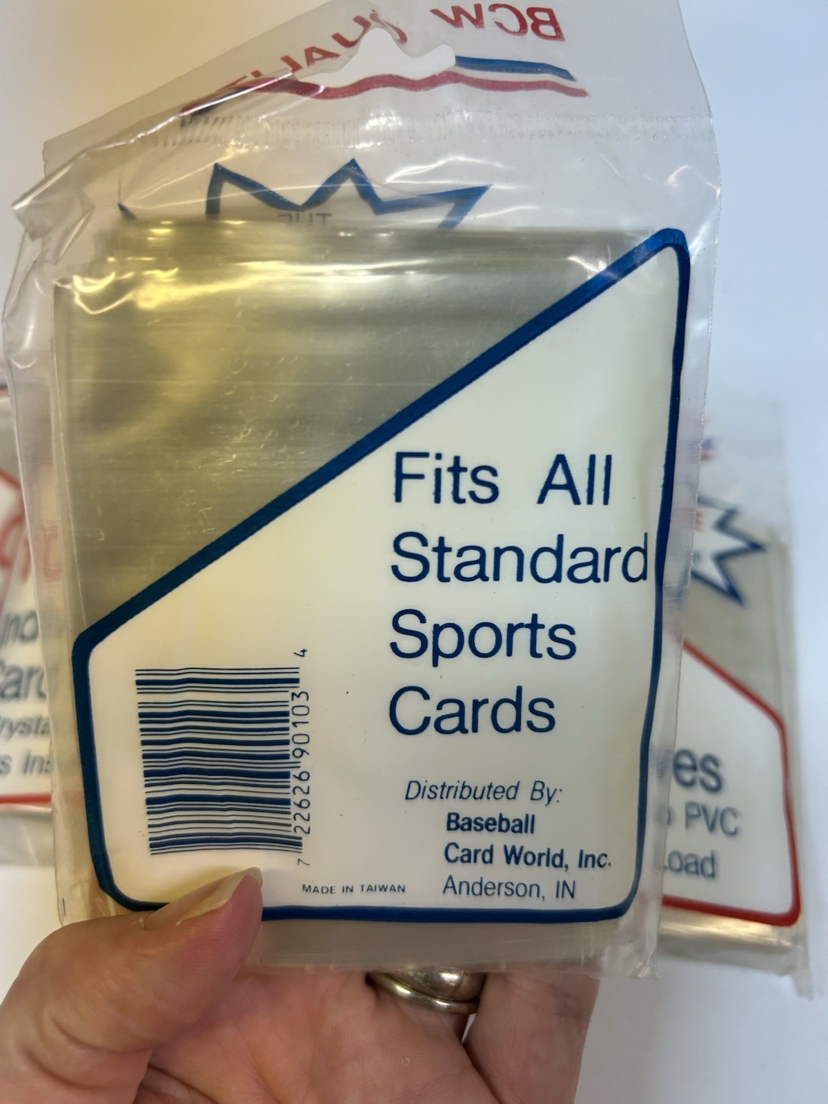 500 INDIVIDUAL SPORT / TRADING CARD PROTECTION SLEEVES BCW FITS INSIDE TOPLOAD