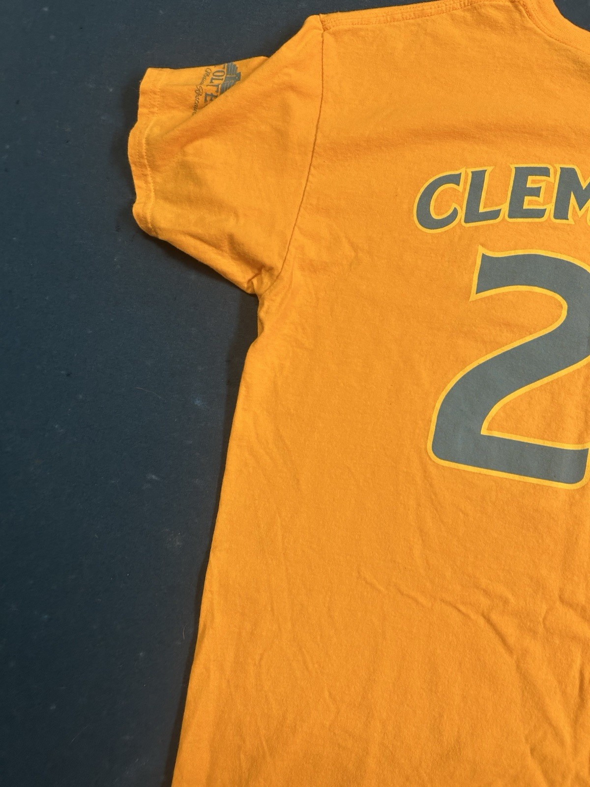 Roberto Clemente Vejigantes Latin Heritage Night Jersey Tshirt Large SWB SGA
