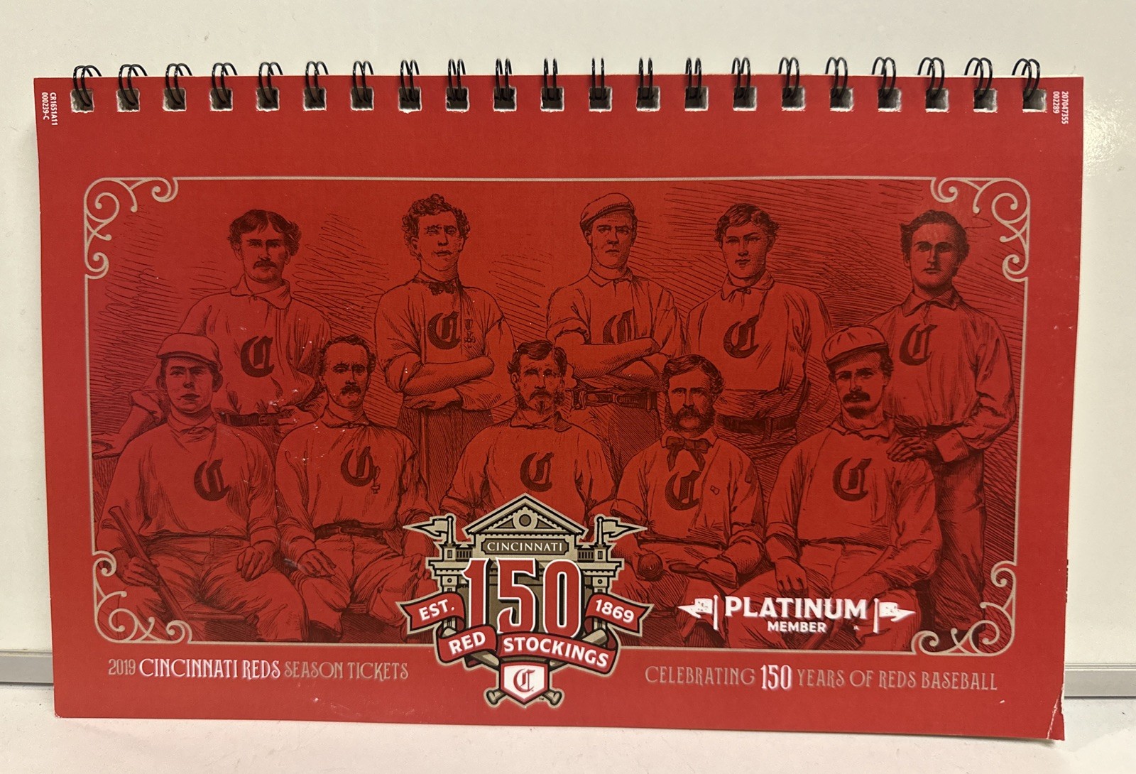 2019 Cincinnati Reds Season Tickets Book / Complete Season 81 Games