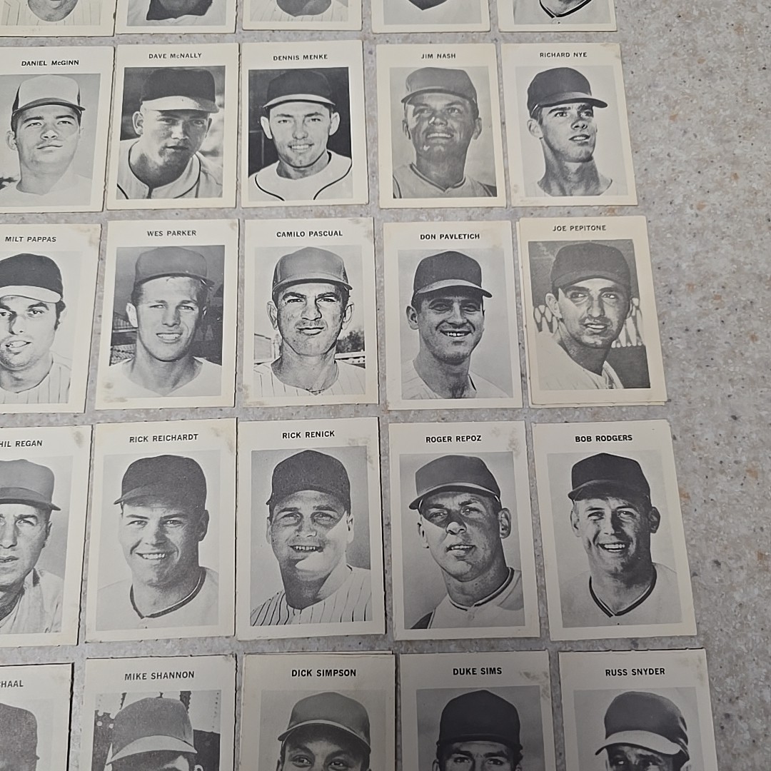 1969 Milton Bradley Baseball Game Single Cards Your Choice VG-EX Vintage