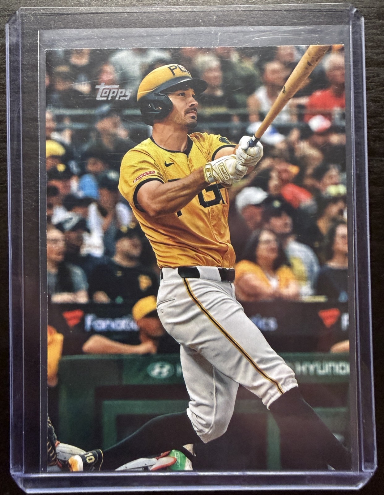 Bryan Reynolds [True Photo Variation] #638, 2025 Topps Series 2 – Pirates