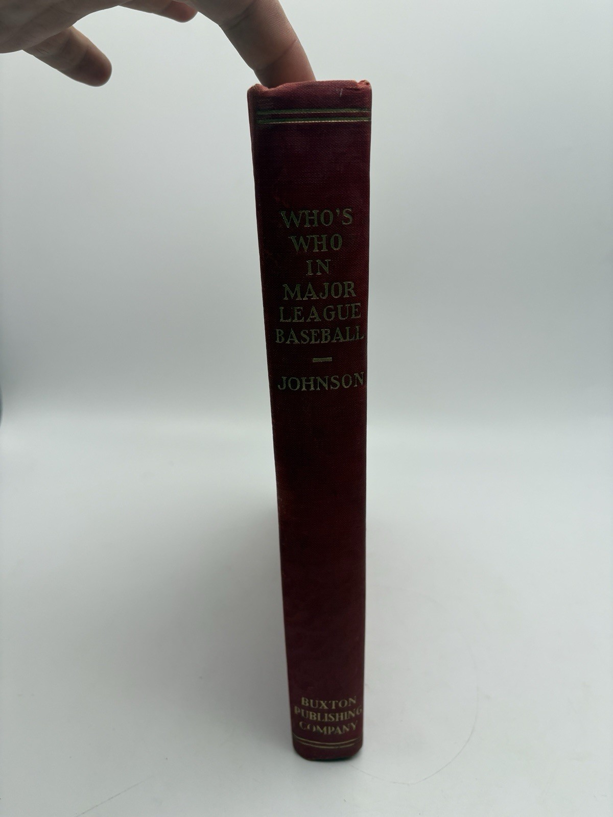 1933 Who’s Who in Major League Baseball Book – Large Red Hardcover Edition