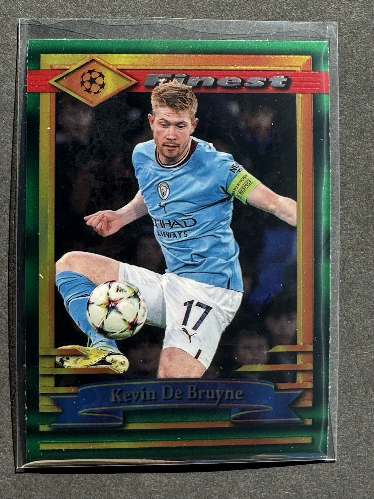 Kevin De Bruyne 2022-23 Topps Finest Flashbacks – #75 – Manchester City Legend