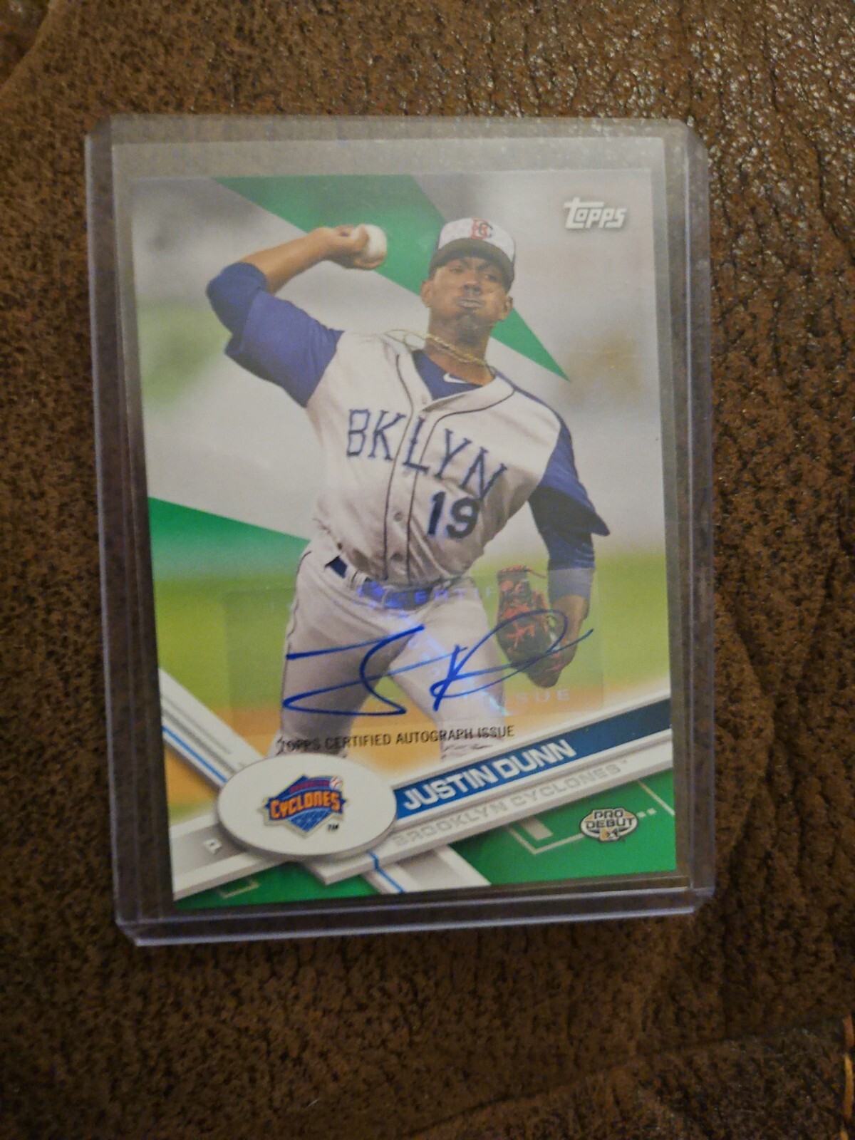 2017 TOPPS PRO DEBUT JUSTIN DUNN GREEN AUTOGRAPH #/99 METS REDS MARINERS