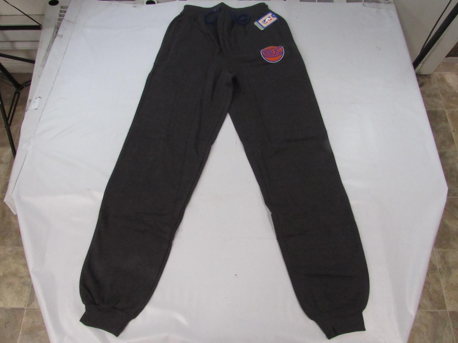 New York Knicks Mens Sizes M-L-XL-2XL-3XL-Tall Blue Majestic Sweatpants