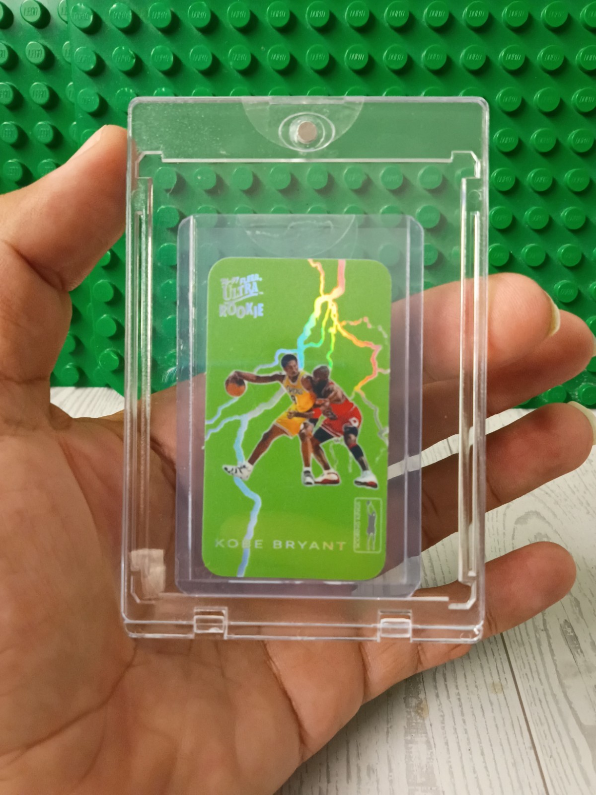 96-97 Fleer Ultra Kobe Bryant Rookie Scoring Kings Lime Green 11/11 Mini SSP