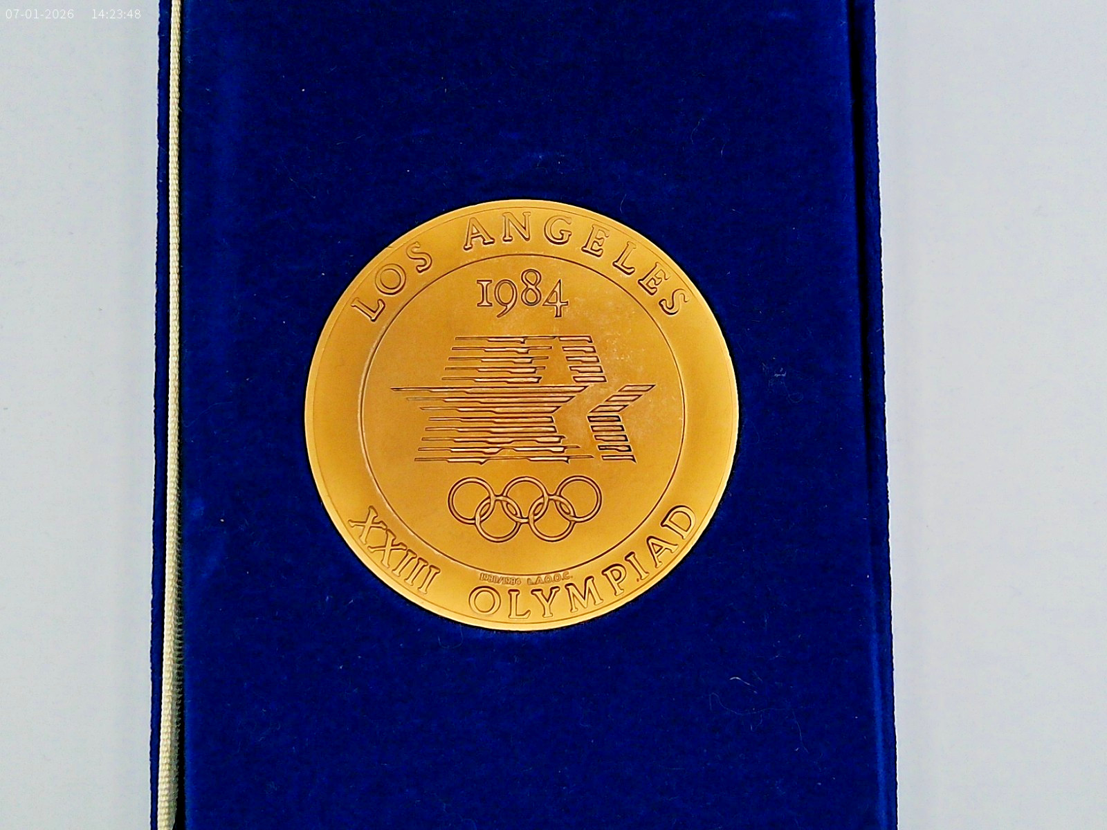 1984 Los Angeles Olympics Volunteer Medal w/case