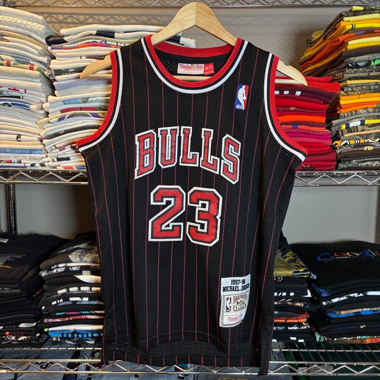 Mitchell & Ness Chicago Bulls Michael Jordan Mesh Basketball Jersey