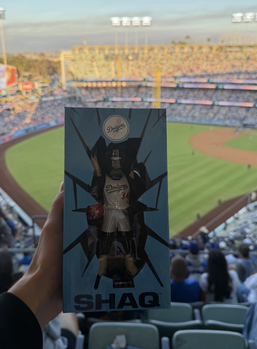 🏀Shaquille O’Neal Shaq Dodgers Bobblehead 6/20/26 SGA 🏀