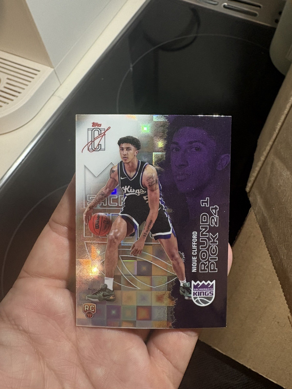2025-26 Topps Signature Class Nique Clifford #120 Pandora (RC) – Kings