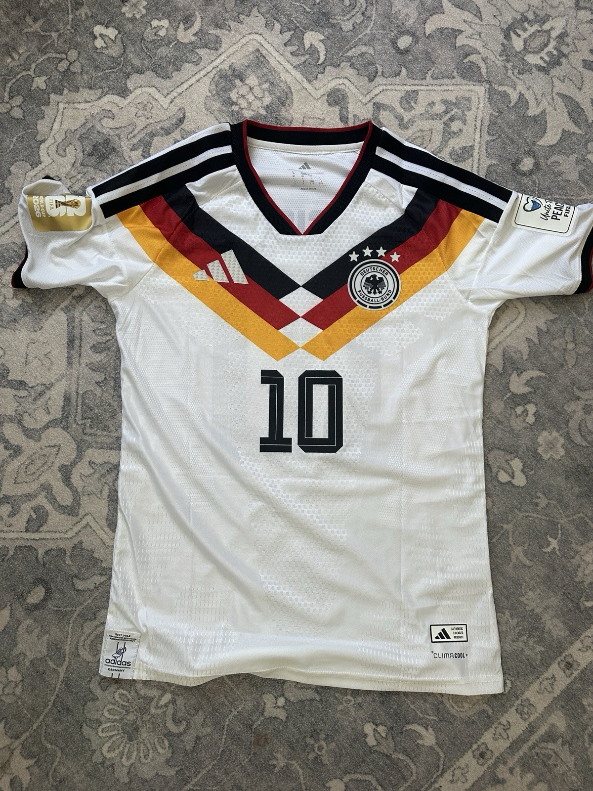 Adidas Men’s Germany 2026 World Cup Home Jersey Player Edition L #10 Musiala