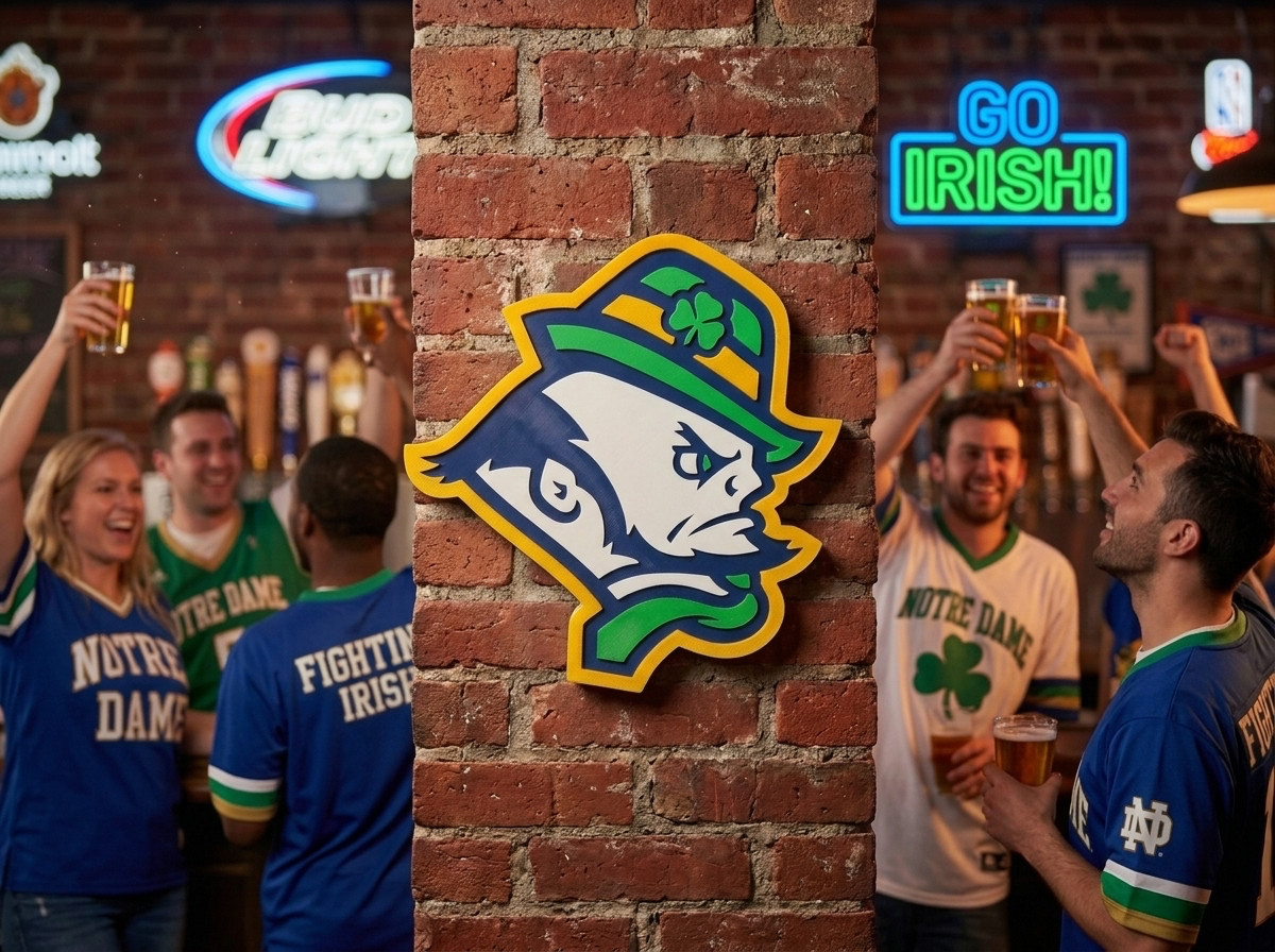 Notre Dame Fighting Irish Leprechaun 3D Wall Shelf Desk Man Cave