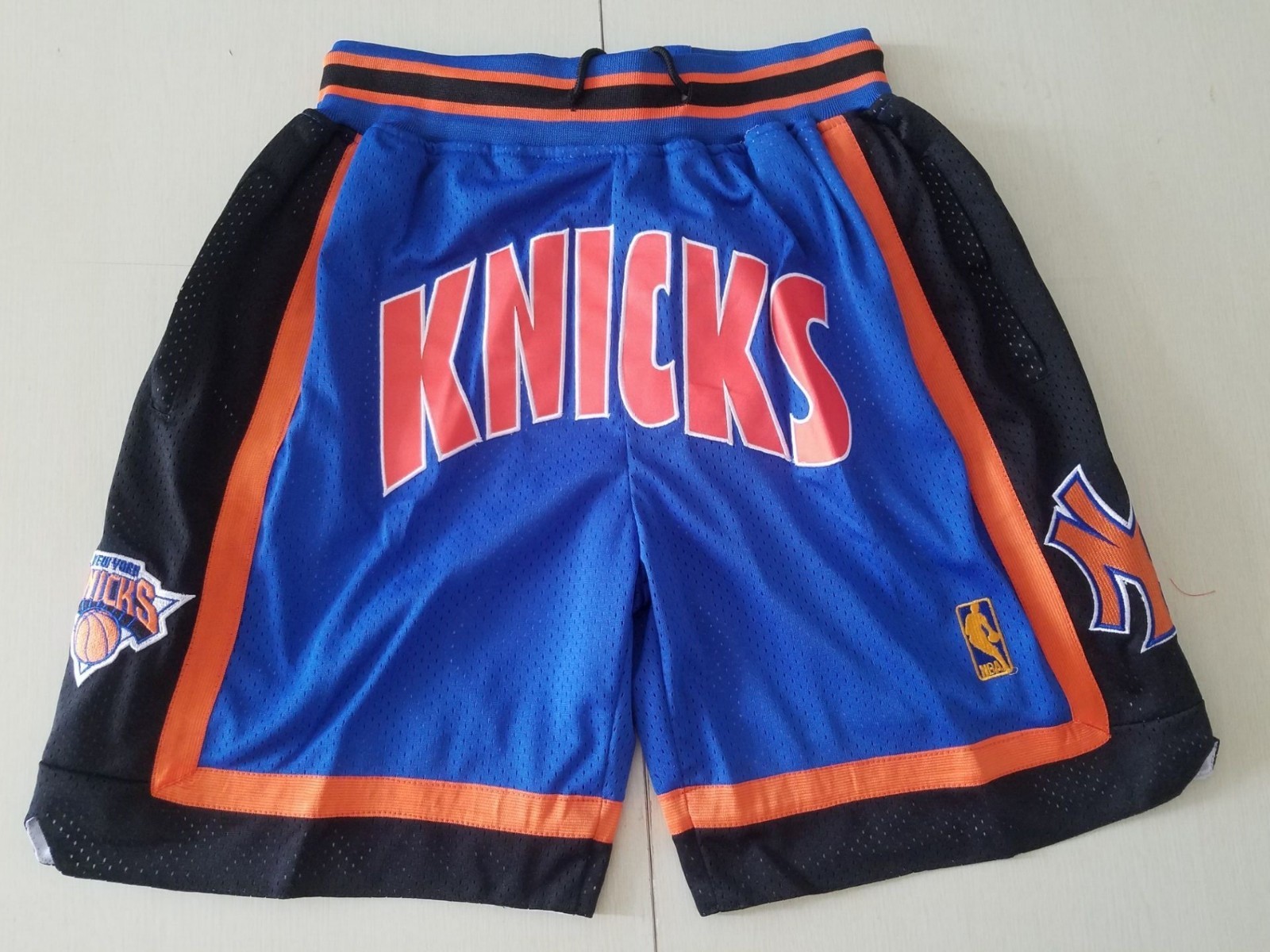 New York Knicks Swing Retro Men Blue Basketball Shorts