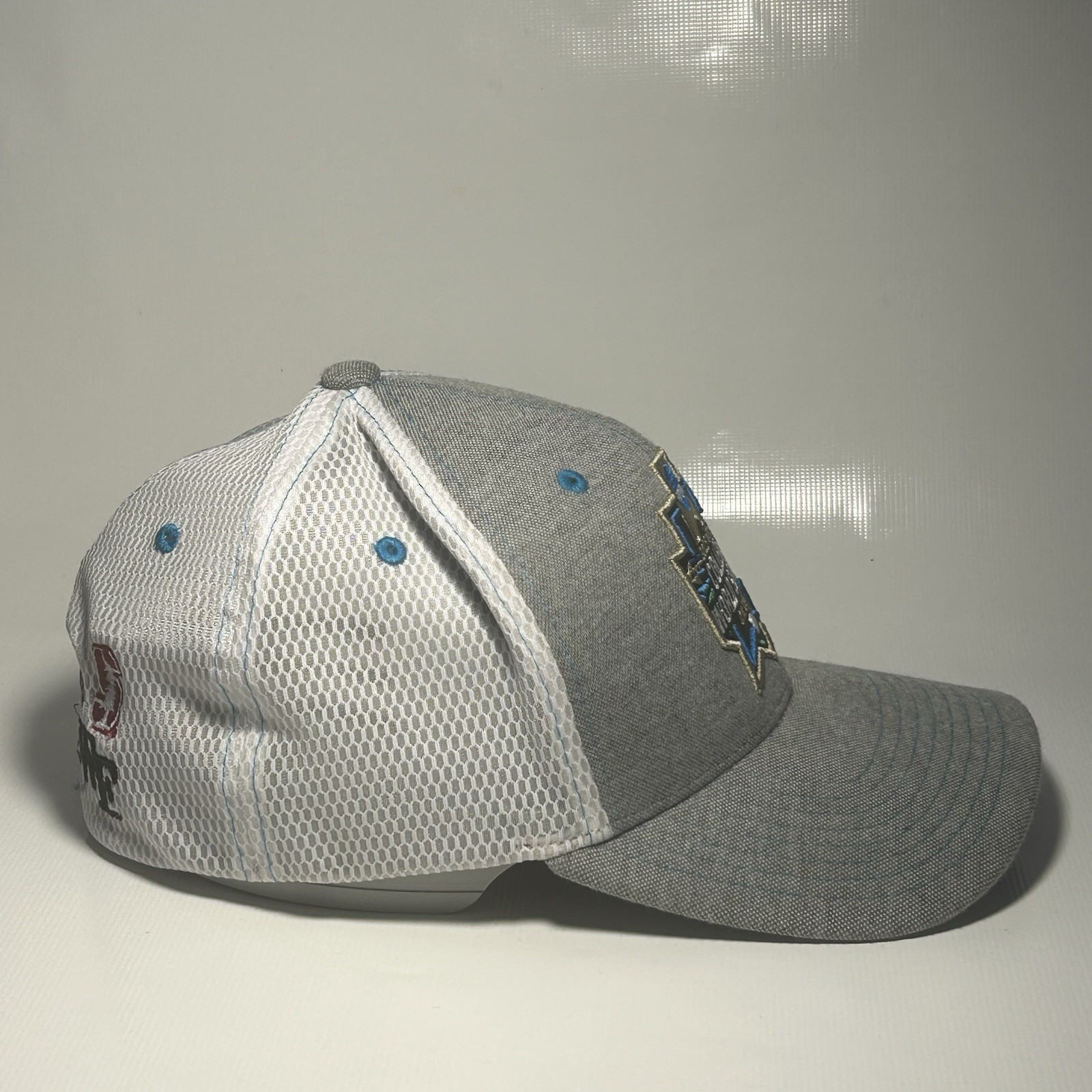 NCAA Mens College World Series Omaha 2017 Zephyr Gray/Black Cap Hat Men’s M/L