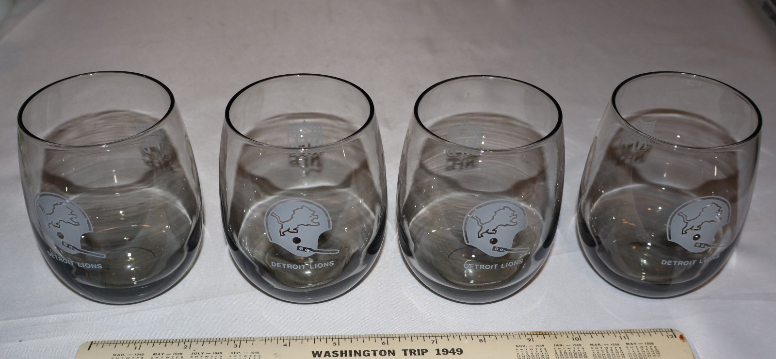4 70s VTG Detroit Lions NFL Smoked Glass 4″ 16 oz Cocktail Wine Tumbler Low Ball