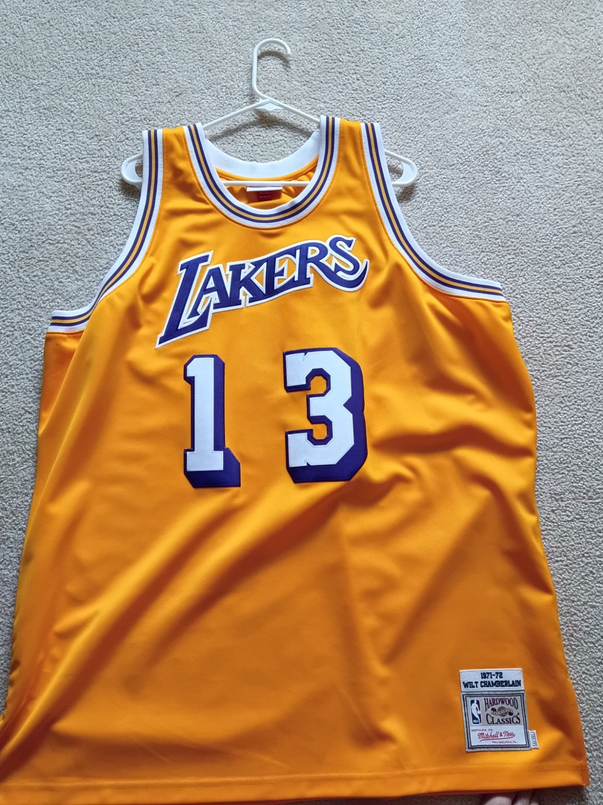 Mitchell & Ness Los Angeles Lakers Wilt Chamberlain #13 NBA Jersey Gold