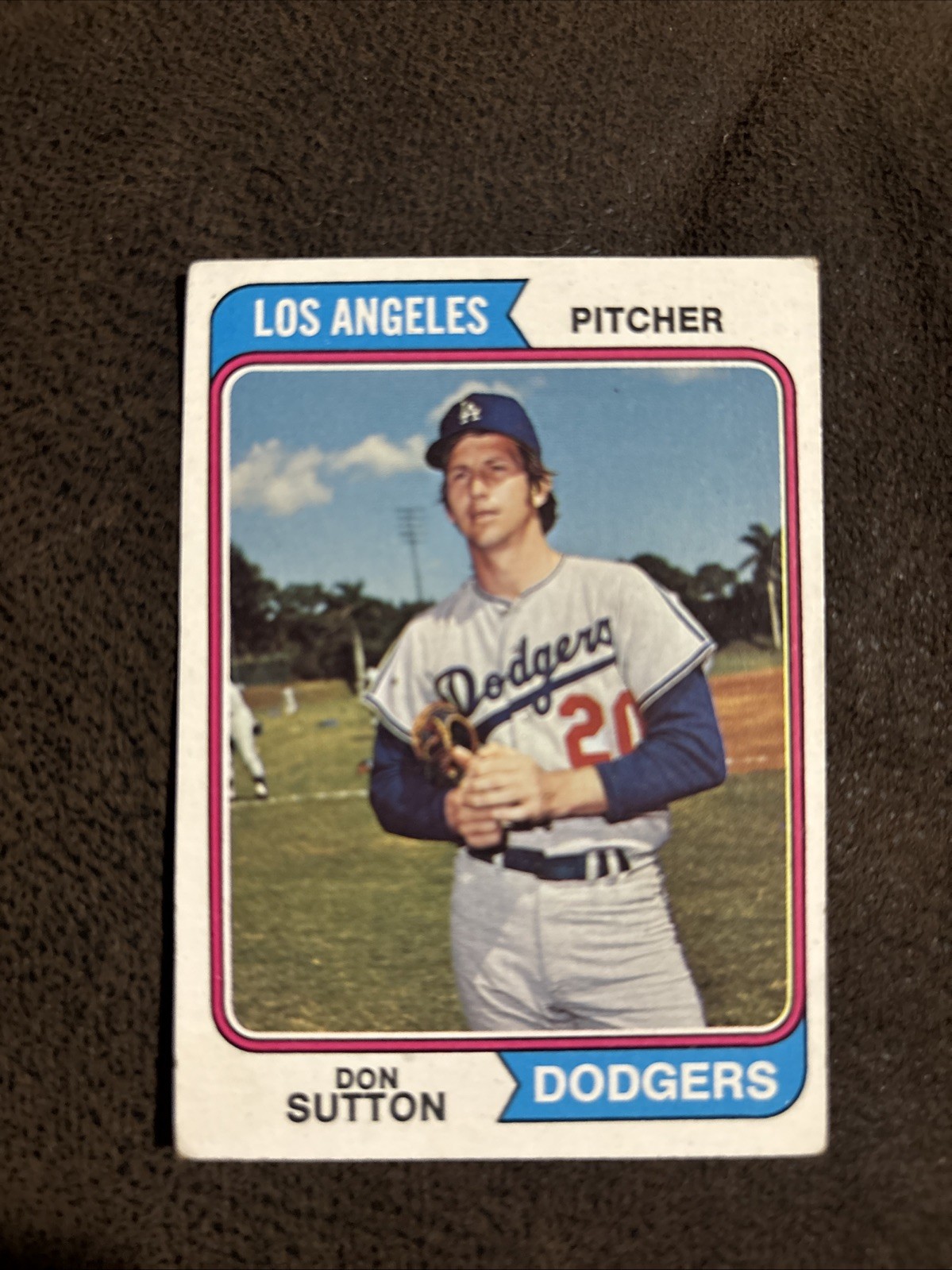 1974 Topps #220 Don Sutton Signed Dodgers HOF Autograph Vintage (Uncertified)