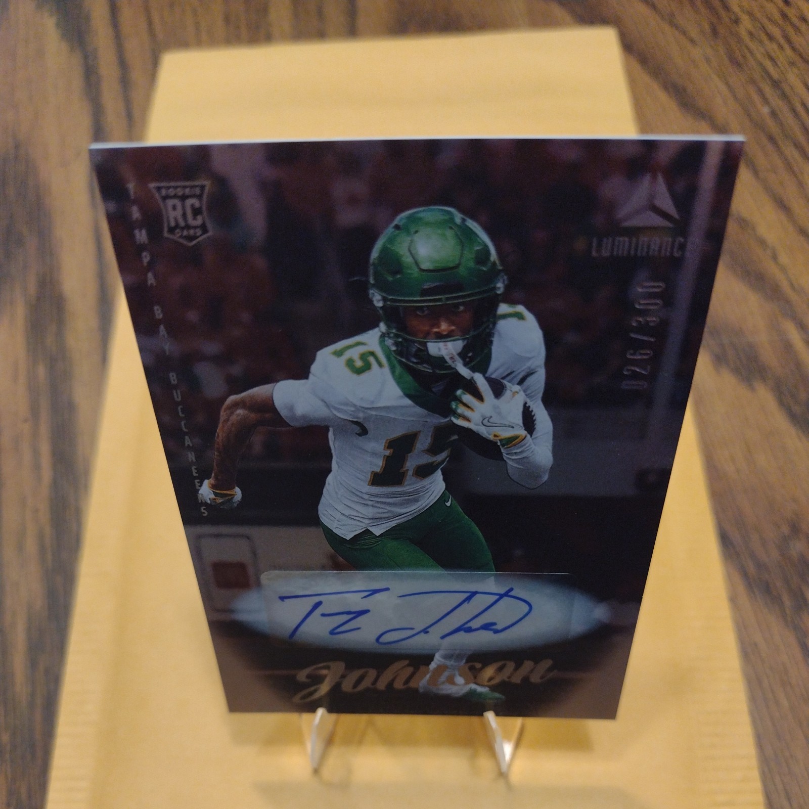2025 Panini Luminance – Rookies Tez Johnson #128 Autographs /300 (AU, RC) Oregon