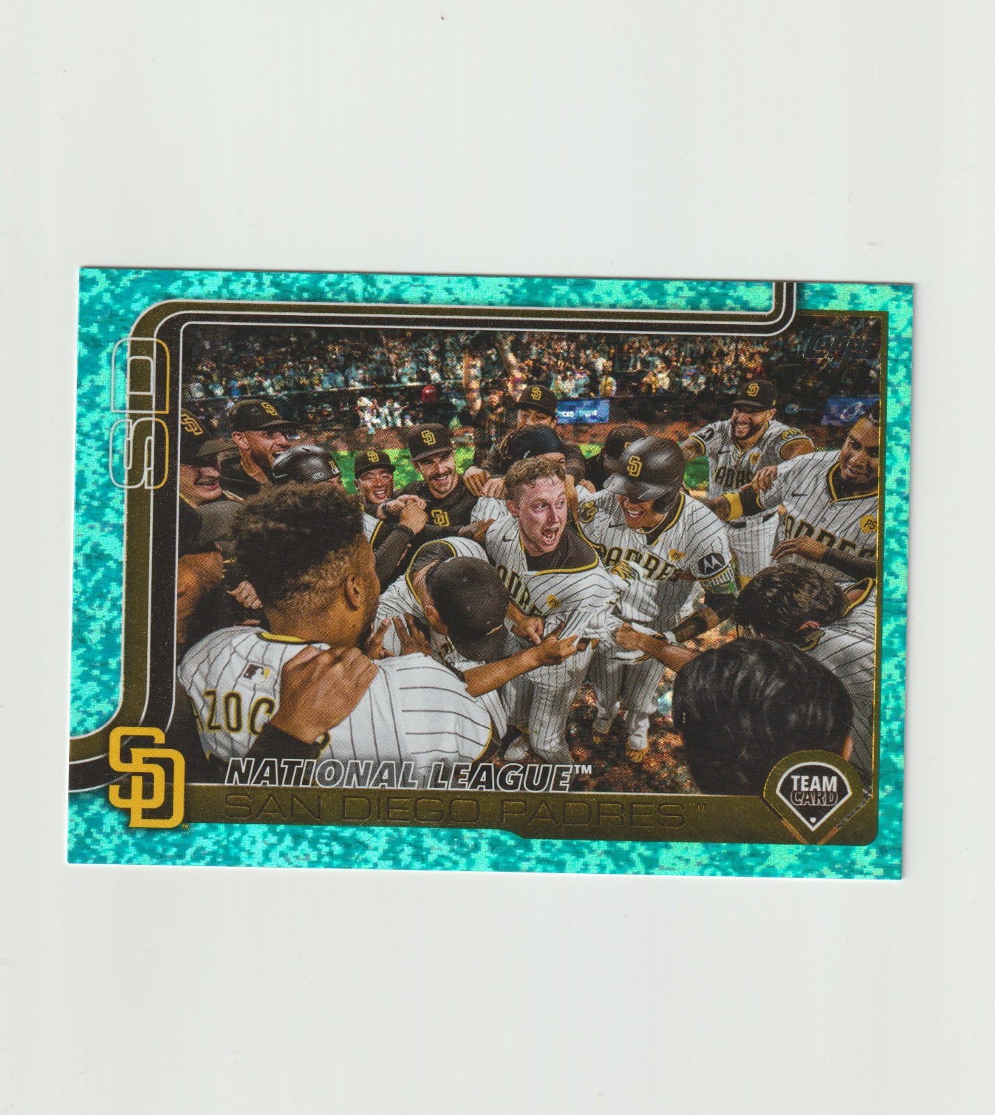 San Diego Padres Team Card 2025 Topps Green Holofoil Baseball Card #39
