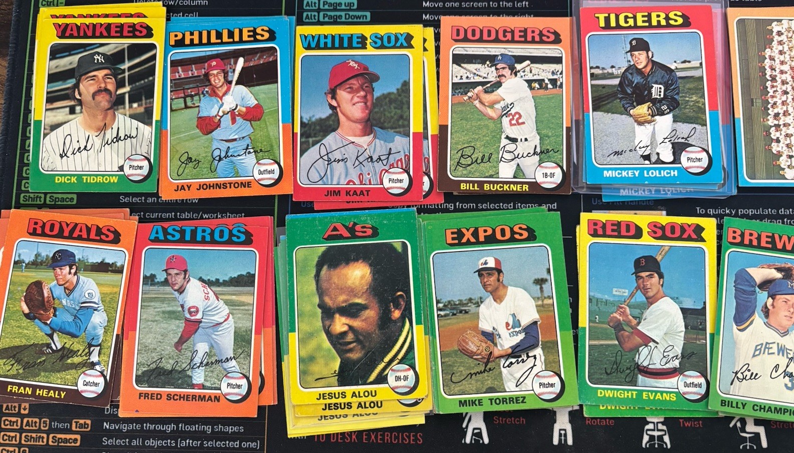 1975 Topps Baseball U-Pick #201-400 VG+ Free Shipping on 3+ Items!