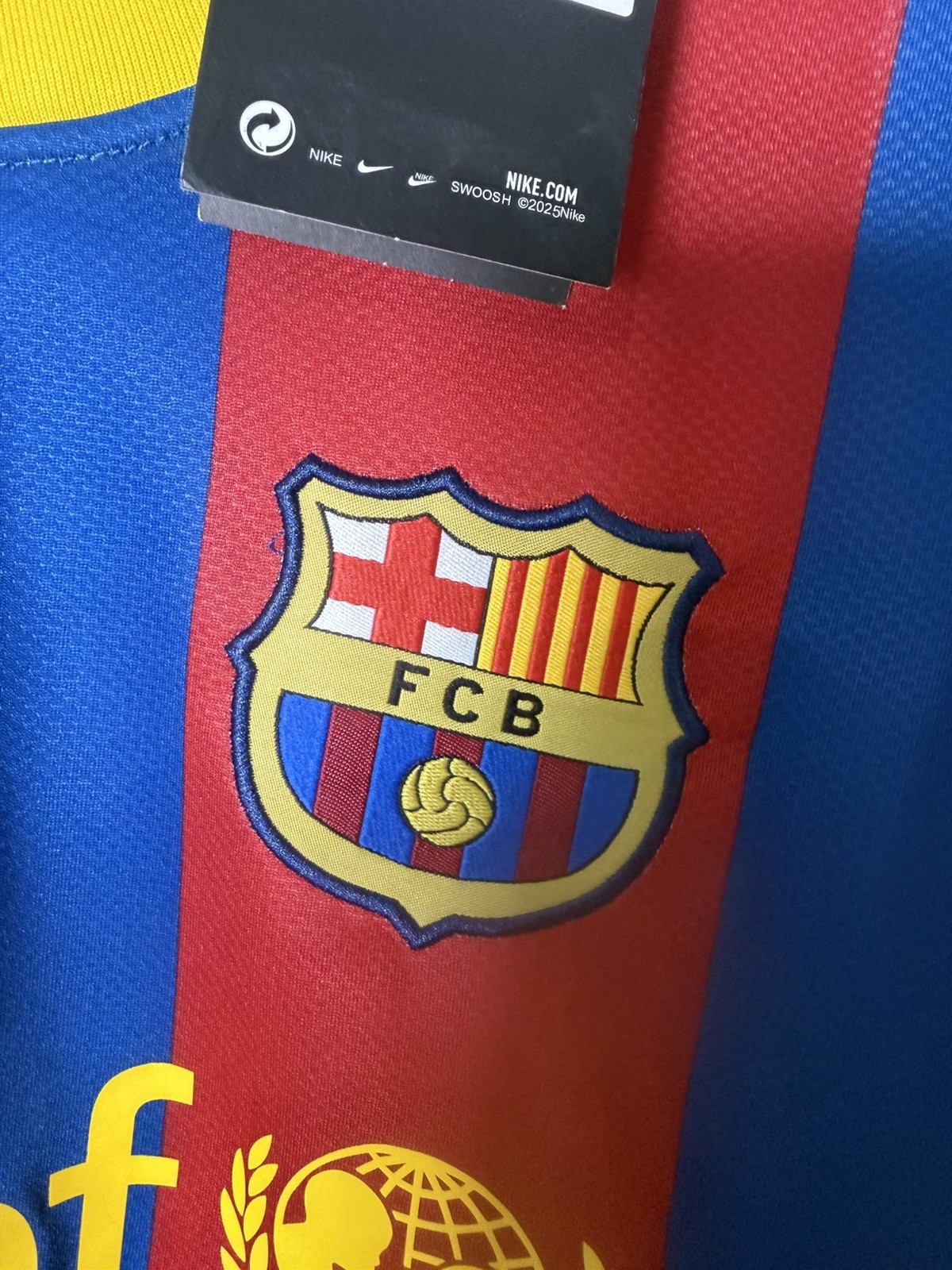 2010/2011 Messi Barcelona Retro Jersey Size Large